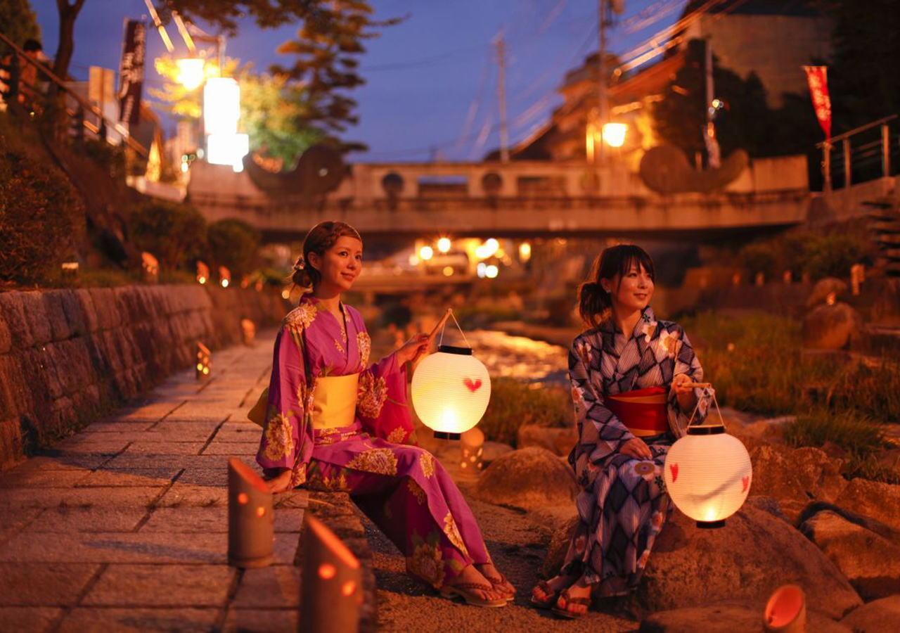 Отель Tamatsukuri Onsen Yujin Chiyonoyu Мацуэ Экстерьер фото